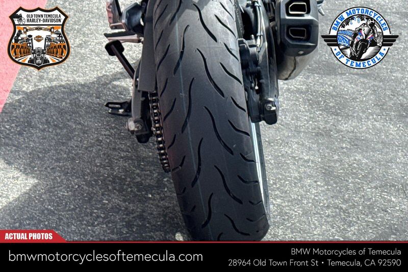 2021 BMW F 900 RImage 7