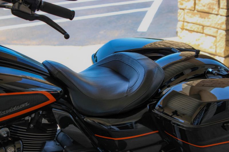 Used 2022 HARLEY ROAD GLIDE SPECIAL Image 17