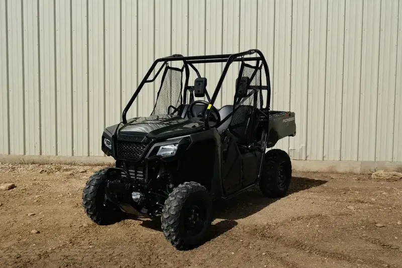 NEW 2026 HONDA PIONEER 520 Image 3
