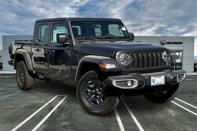 2024 Jeep Gladiator Sport 4x4Image 14