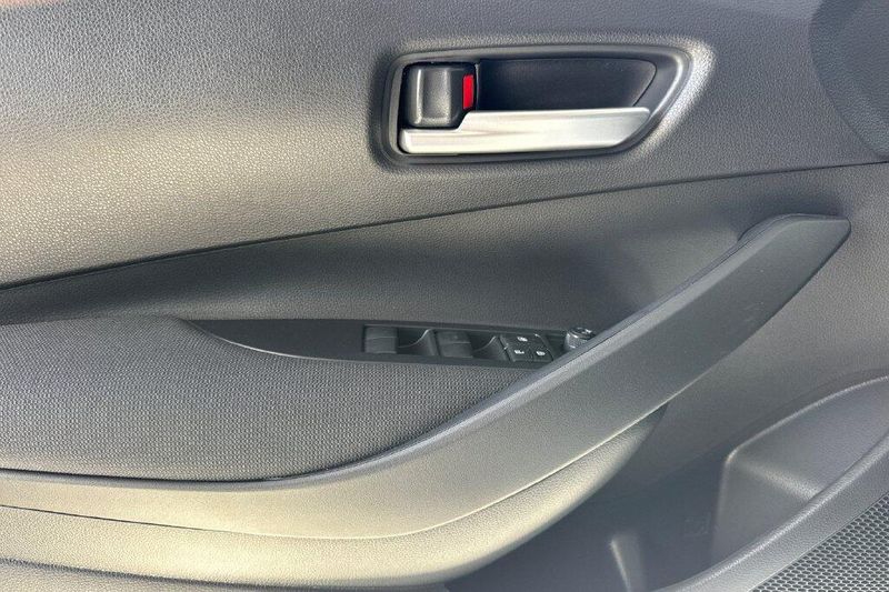 New 2027 Toyota Corolla SEImage 10