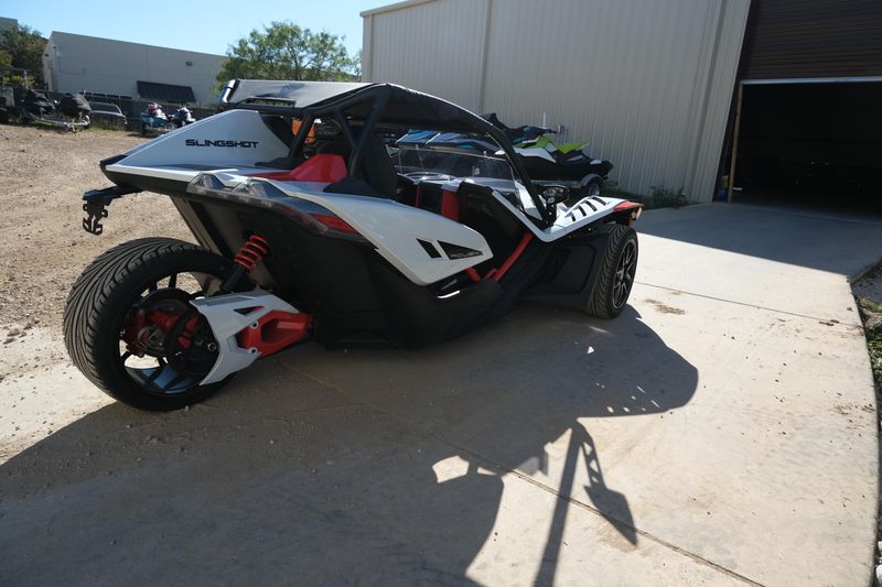 2024 Polaris SLINGSHOT ROUSH EDITION AUTODRIVE RACETRACK REDImage 17