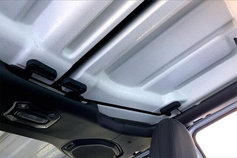 Used 2022 Jeep Wrangler 4xE Unlimited Rubicon 4xeImage 29