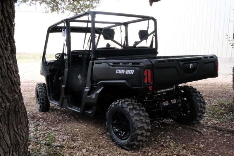 2025 Can-Am DEFENDER MAX DPS HD7 COMPASS GREENImage 19