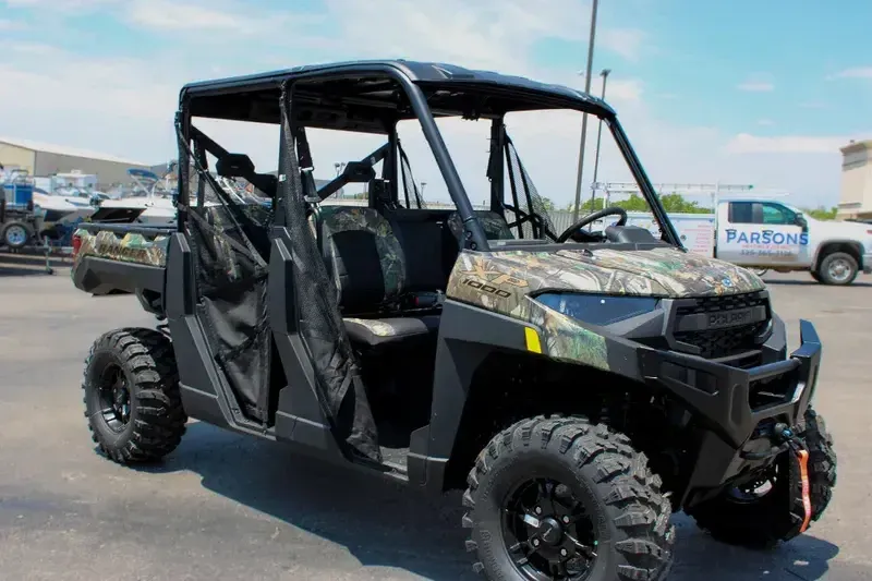 2025 Polaris RANGER CREW XP 1000 PREMIUM PURSUIT CAMO Image 17