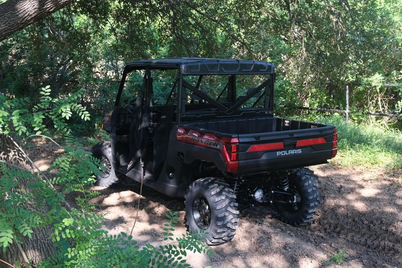 2025 Polaris RANGER CREW XP 1000 PREMIUM SUNSET RED Image 34