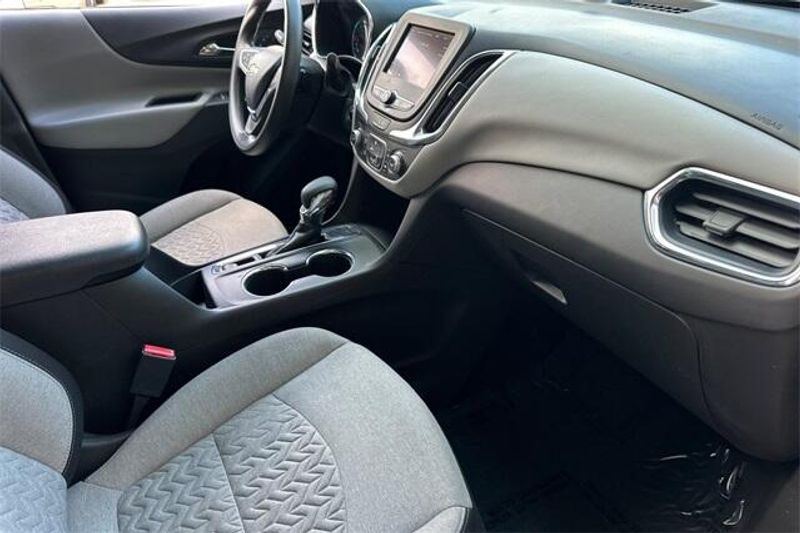 2023 Chevrolet Equinox LTImage 14