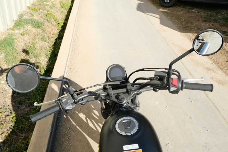 NEW 2025 HONDA SCL500 Image 11