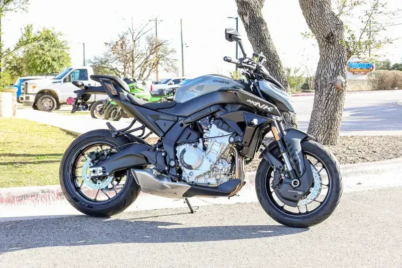 NEW 2026 CFMOTO 675NK Image 2