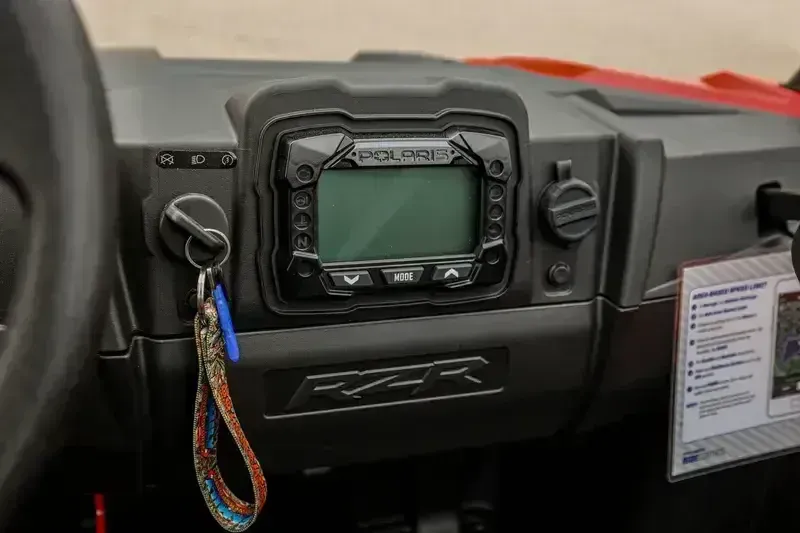 NEW 2026 POLARIS RZR 200 EFI Image 10