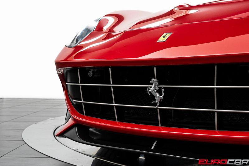 Used 2014 Ferrari F12 Berlinetta *CARBON FIBER LED STEERING WHEEL*Image 12