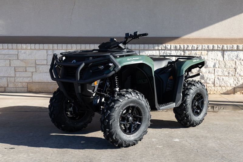 2024 Can-Am OUTLANDER PRO XU HD5 TUNDRA GREENImage 8