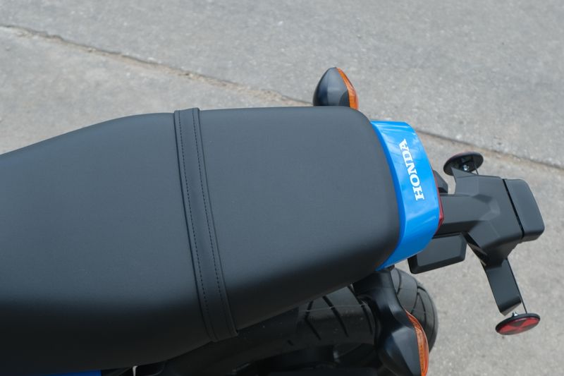 2025 Honda GROM CANDY BLUE Image 12
