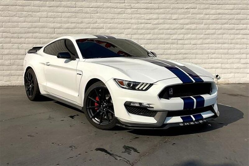 2018 Ford Shelby GT350 GT350Image 2