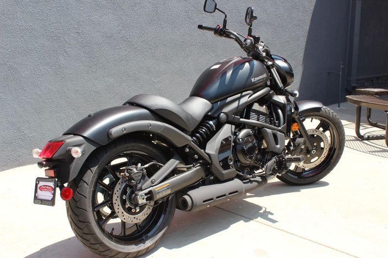 New 2025 Kawasaki VULCAN S Image 4