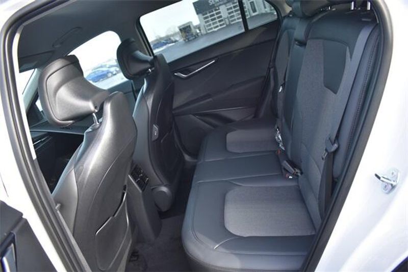 New 2025 Kia Niro EXImage 17