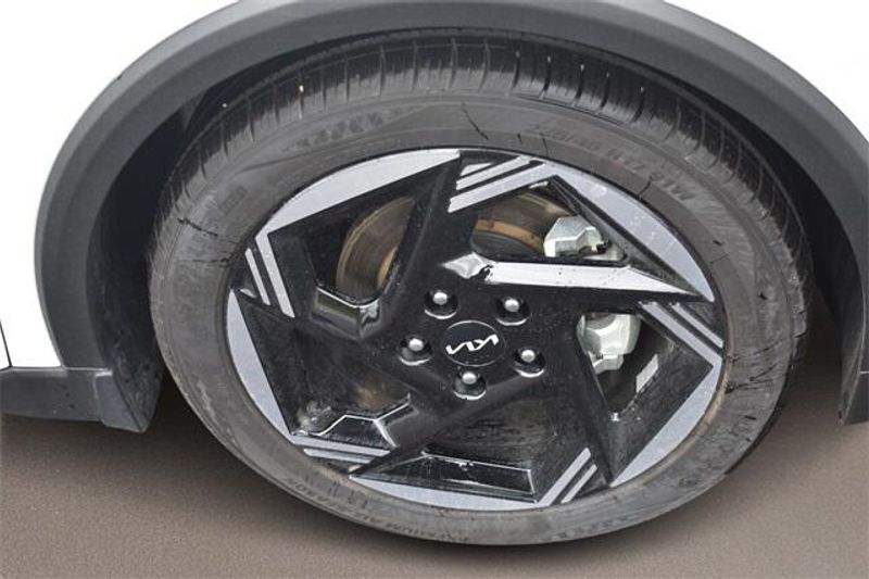 2025 Kia K4 EXImage 11