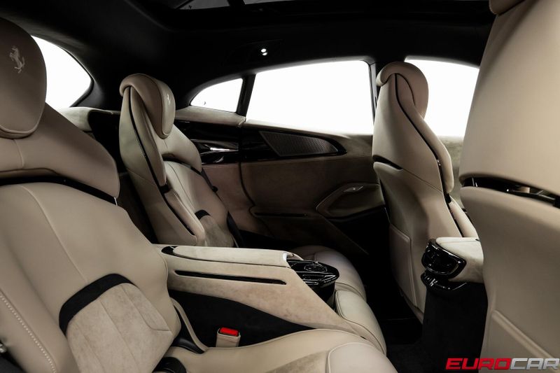 Used 2024 Ferrari Purosangue *SPECIAL FACTORY PAINT * PASSENGER DISPLAY*Image 46