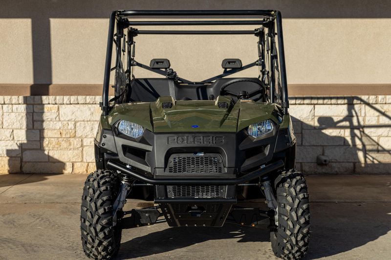 2025 Polaris RANGER CREW 570 FULLSIZE SAGE GREENImage 3