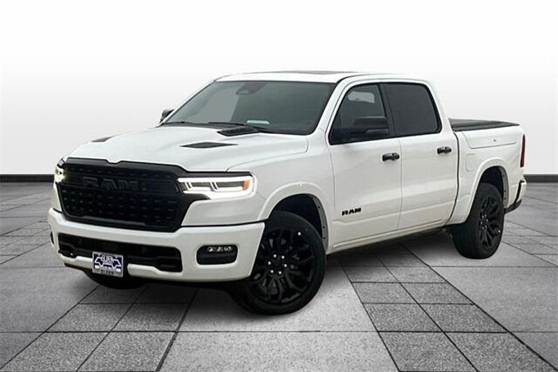 2025 RAM 1500 Limited Crew Cab 4x4 5