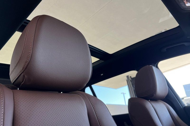 2025 Mercedes-Benz GLS 450Image 20