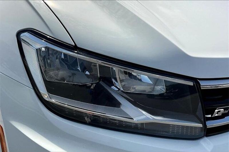 Used 2021 Volkswagen Tiguan 2.0T SE R-Line BlackImage 27