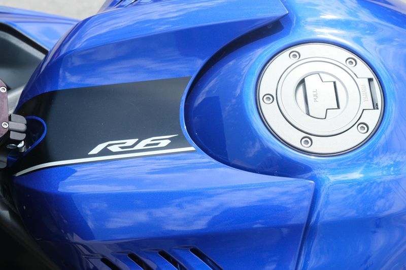 Used 2018 Yamaha YZFR6 BLUE Image 26