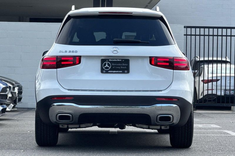 New 2026 Mercedes-Benz GLB 250Image 5