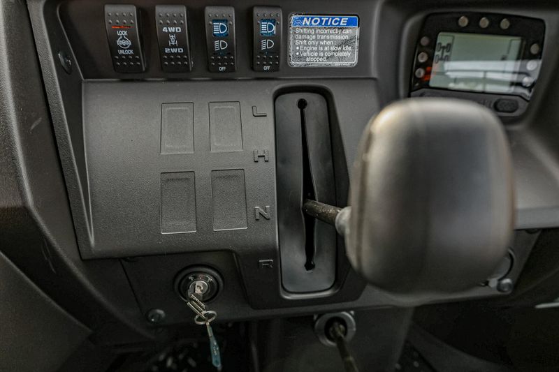 2025 Kawasaki MULE PROMX EPS  TRUE TIMBER STRATA Image 12