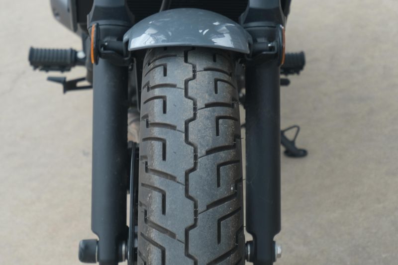2024 Kawasaki ELIMINATOR PEARL STORM GRAY Image 19