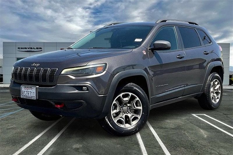 2021 Jeep Cherokee TrailhawkImage 1