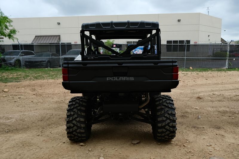 NEW 2026 POLARIS RANGER CREW 1000 PREMIUM Image 4