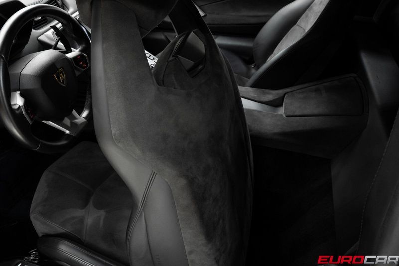 2015 Lamborghini Aventador *FRONT AXLE LIFT * IMMACULATE CONDITION*Image 37