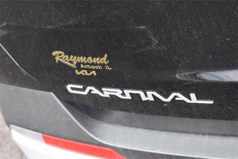 2025 Kia Carnival LXSImage 14