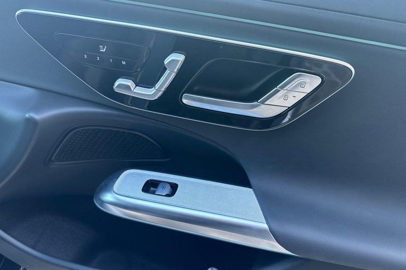 Used 2025 Mercedes-Benz E-Class E 350Image 19