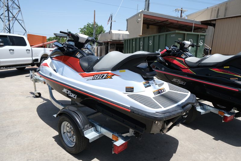 2024 Kawasaki JET SKI STX 160X CRYSTAL WHITE AND EBONY Image 7