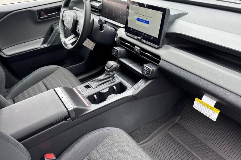New 2026 Toyota RAV4 Plug-In Hybrid SEImage 17