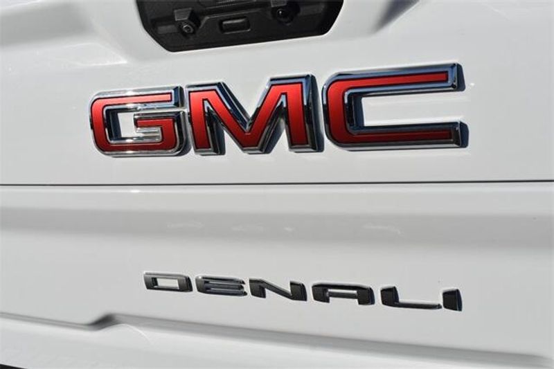 Used 2020 GMC Sierra 3500HD DenaliImage 23
