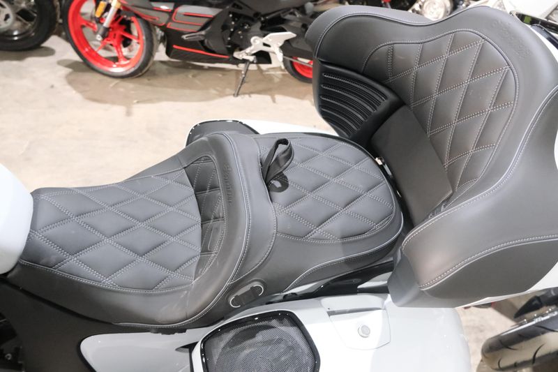 NEW 2025 INDIAN MOTORCYCLE PURSUIT DARK HORSE Image 15