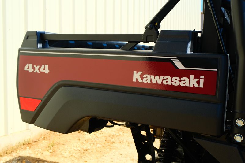 NEW 2026 KAWASAKI MULE PROFXT 820 EPS Image 14