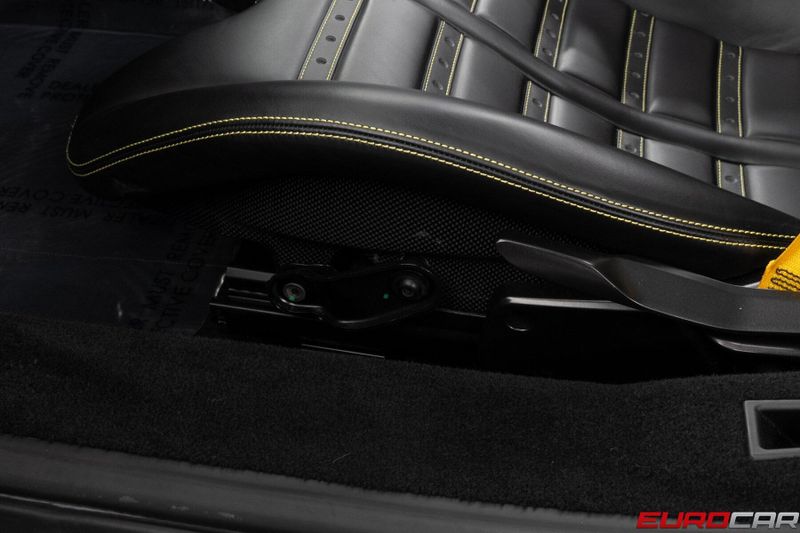 2022 Ferrari F8 Spider *HUGE CARBON OPTIONS * PASSENGER DISPLAY*Image 46