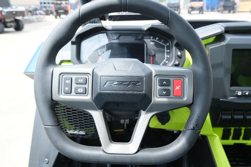 NEW 2025 POLARIS RZR PRO XP 4 ULTIMATE Image 18