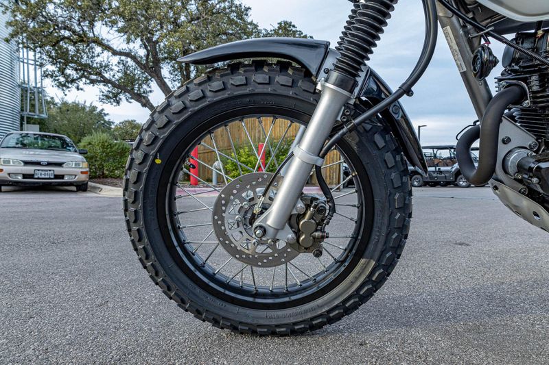 NEW 2026 YAMAHA TW200 Image 4