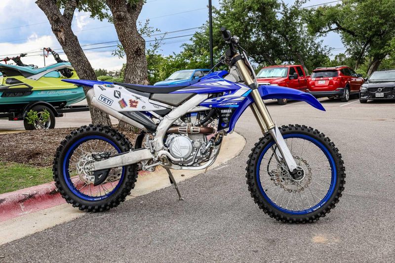 2020 Yamaha YZ450FX  TEAM BLUE Image 10