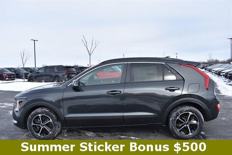2025 Kia Niro EXImage 6