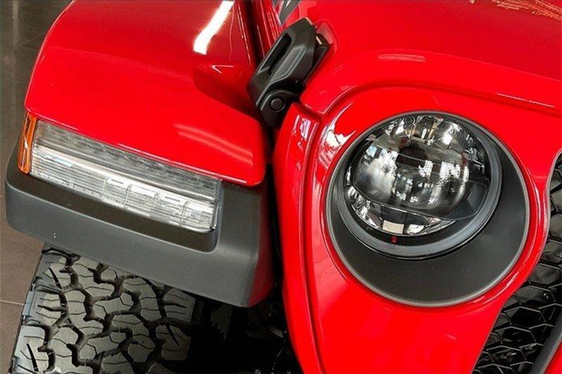 2023 Jeep Wrangler Rubicon 4xeImage 11