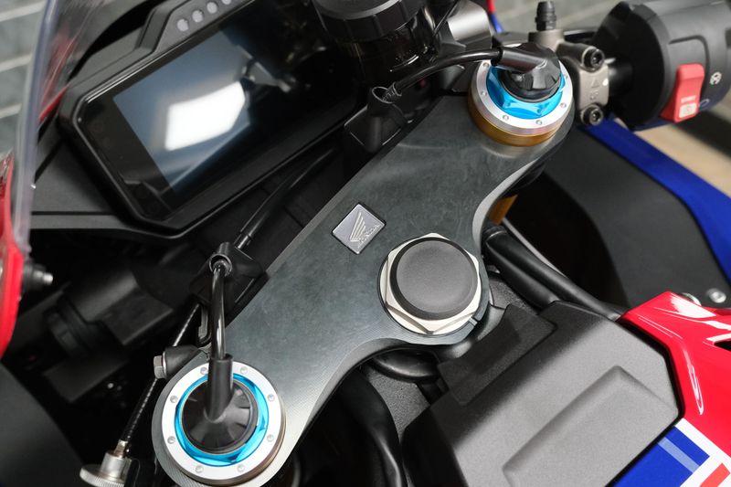 NEW 2026 HONDA CBR1000RRR FIREBLADE SP Image 27