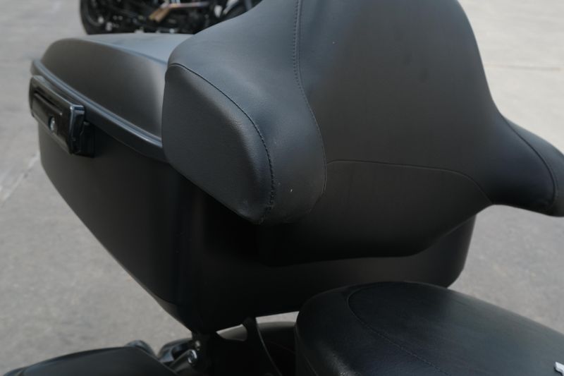 USED 2015 HARLEY ROAD GLIDE SPECIAL BLACK Image 16