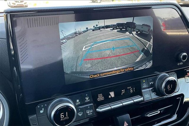 Used 2023 Toyota Highlander XSEImage 21