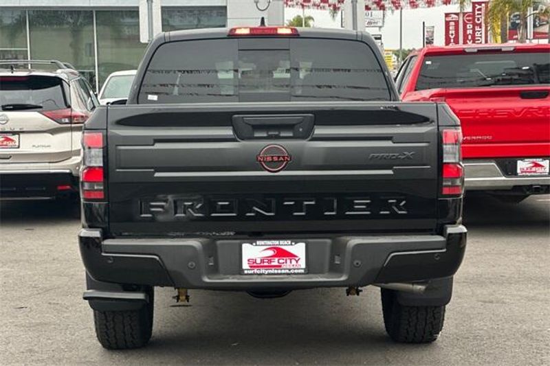 New 2025 Nissan Frontier PRO-XImage 4